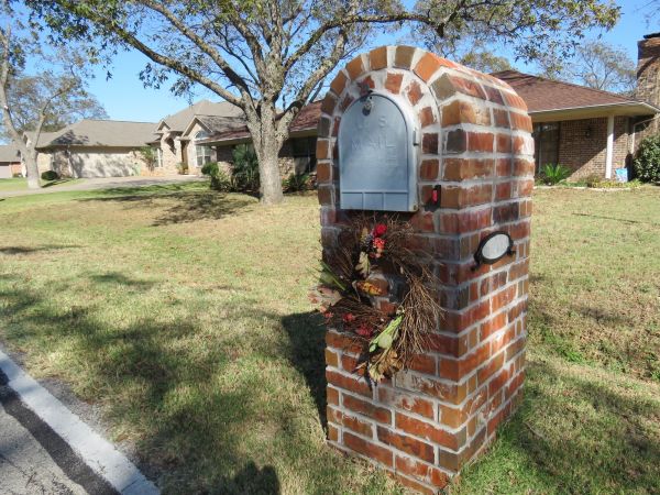 Brick Mailbox Replacement in Leesburg