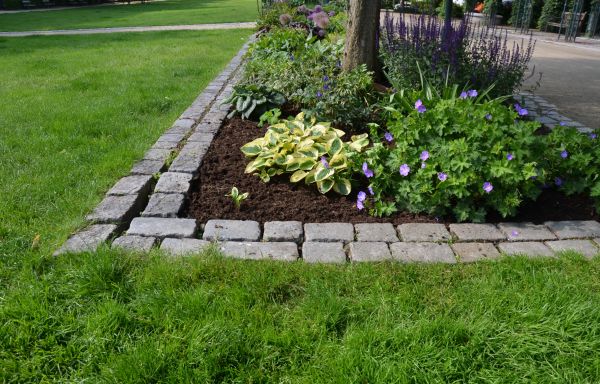Stone Edging Installation in Leesburg